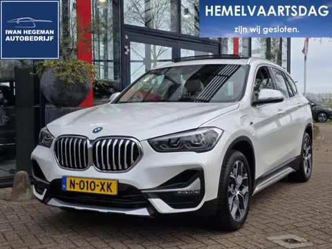 BMW X1 xDrive25e Business Edition Plus | SOH 94% | Panodak | Navigatie | Climate Control | Cruise Co