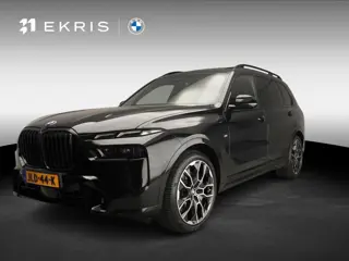 BMW X7 xDrive40i | M-Sportpakket | LED | Leder | HUD | Active cruise | Panoramadak | Trekhaak | DAB 