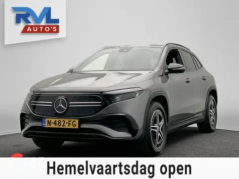 Mercedes-Benz EQA 250 Business Solution AMG 67 kWh | Origineel Nederlands | 1e Eigenaar | Navigatie 