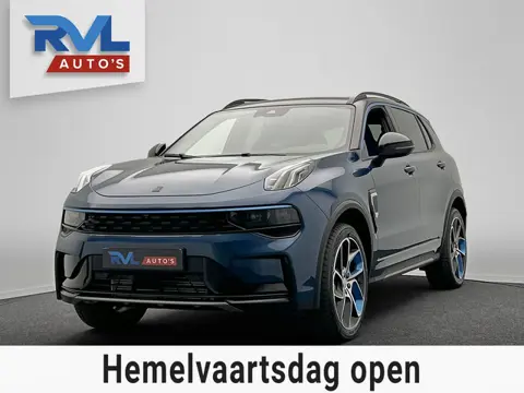 Lynk & Co 01 1.5 261PK Plug-in Hybrid * Zwarte Hemel * Trekhaak * 360° Camera Pano/dak Apple/Carplay