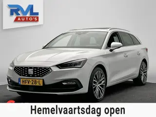 Seat Leon Sportstourer 1.4 TSI eHybrid PHEV Xcellence | Pano/Dak | Virtual/Cockpit | Camera | Stoelv
