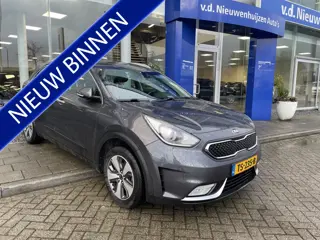 Kia Niro 1.6 GDi Hybrid DynamicLine | Trekhaak | Camera | Carplay | Info Jeroen: 0492588980 |
