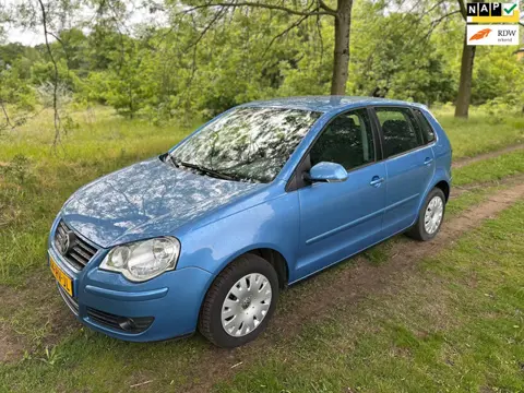 Volkswagen Polo 1.4-16V Cross AUTOMAAT