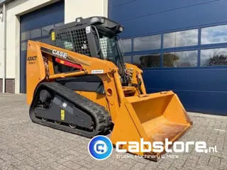 CASE C420CT Series 3 Schranklader - Bouwjaar 2009 - Palletvorken en laadschop - Rupsen 75% - Goede c