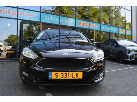 Ford Focus Wagon 1.0 Titanium