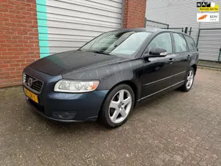 Volvo V50 1.6 D2 Sport Clima Bj:2010 NAP!