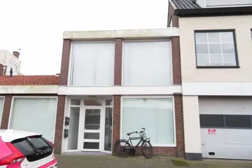 Woning aan de Cornelis de Houtmanstraat te Den Helder