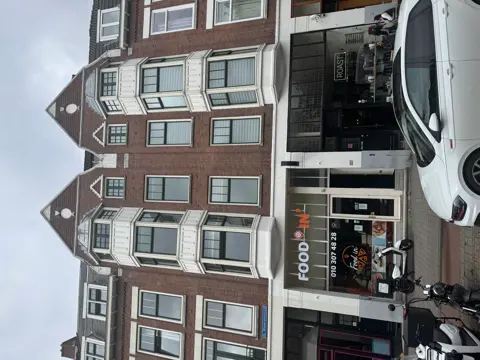 Woning aan de Middellandplein te Rotterdam