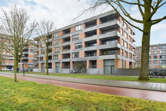 Woning aan de Baden Powellweg te Amsterdam