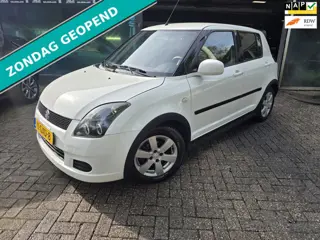 Suzuki Swift 1.5 Exclusive | NIEUWE APK | NW KOPPELING | AIRCO | LMV |