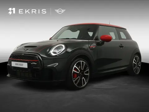 MINI 3-deurs John Cooper Works JCW-Pack | Stoelverwarming | Adaptive Cruise | Head-up display | Acht