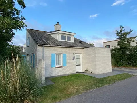 Volop genieten in luxe vakantiehuis op vakantiepark bij De Cocksdorp