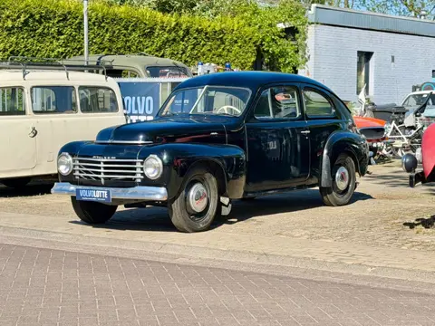 Volvo PV 444