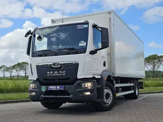 M.A.N. 18.250 TGM manual airco lift