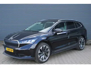 Škoda Enyaq iV 80 Panoramadak Stuurverwarming CarPlay SOH 94% Camera Navigatie 21 INCH