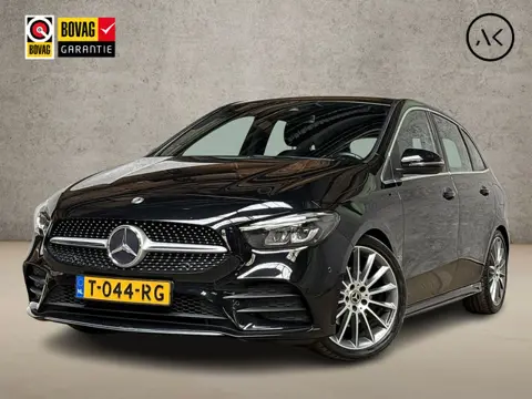 Mercedes-Benz B-Klasse 180 AMG Sport Automaat (GROOT NAVI, TREKHAAK, LEDER/ALCANTARA, STOELVERWARMIN