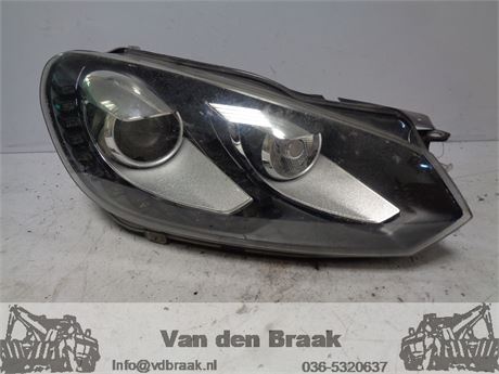 Volkswagen Golf 2008-2012 Koplamp rechts (Schade)