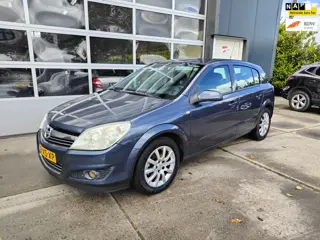 Opel Astra 1.6 Temptation