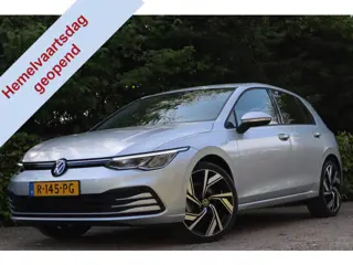 Volkswagen Golf 1.0 TSI Life | Sfeerverlichting | ACC | Carplay |