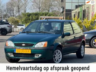Ford Fiesta 1.3-8V Collection | APK 30-05-2027 | Airco | Elektrische ramen | 2 sleutels | LM velgen 