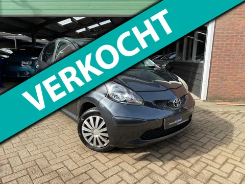 Toyota Aygo 1.0-12V +
