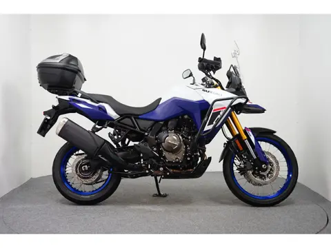 Suzuki V-STROM 800 DE (bj 2025)