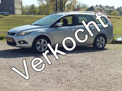 Ford FOCUS Wagon 1.6 Comfort - Airco - Navigatie Hemelvaartsdag geopend van 09:00- tot 16:00 uur