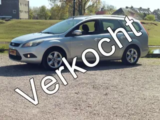Ford FOCUS Wagon 1.6 Comfort - Airco - Navigatie Hemelvaartsdag geopend van 09:00- tot 16:00 uur