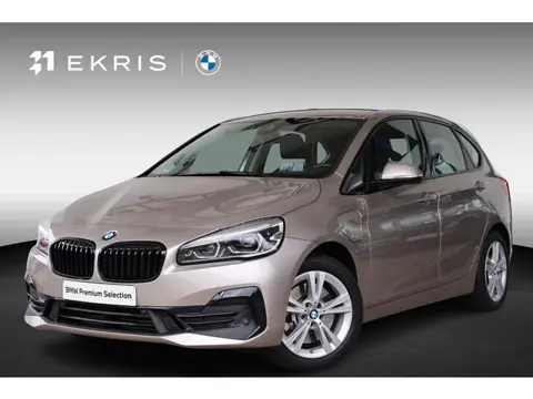 BMW 2 Serie Active Tourer 225xe iPerformance Business Editon Plus | Sport Line | Parking Pack | Voor