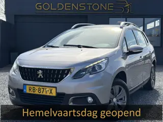 Peugeot 2008 1.2 PureTech Blue Lion 2e Eigenaar,Pano,Navi,Trekhaak,110pk,Dealer Onderhouden,Airco,Cr