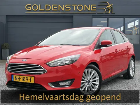 Ford Focus 1.0 Titanium Navi,125pk,Trekhaak,Dealer Onderhouden,Pdc V+A,6 Bak,N.A.P,Clima,Cruise,Apk 