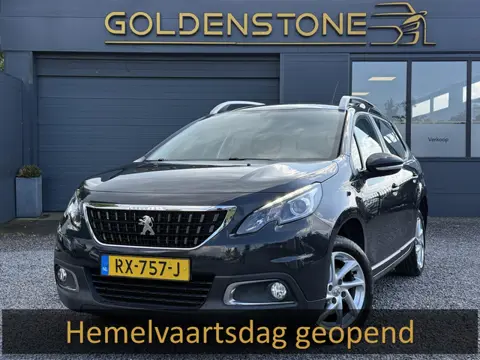Peugeot 2008 1.2 PureTech Blue Lion 110pk,Trekhaak,2e Eigenaar,Navi,Automaat,Airco,Cruise,Lm velgen,