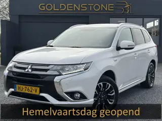 Mitsubishi Outlander 2.0 PHEV Executive Edition 2e Eigenaar,Navi,Camera,Afn.Trekhaak,Stoelverw.Alcan