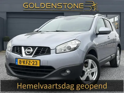 Nissan Qashqai 1.6 Connect Edition 2e Eigenaar,Navi,Camera,Trekhaak,Panoramadak,Clima,Cruise,117pk,N