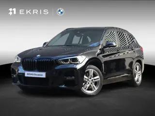 BMW X1 sDrive20i | Executive | M Sportpakket | Head-Up | Navigatie Plus| Stoelverwarming |  Carplay 