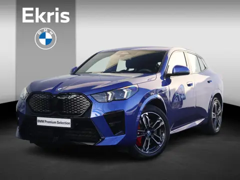 BMW iX2 eDrive20 67 kWh M Sport Edition M Sportpakket Pro/ 19 inch LM/ Comfort Access/ Achteruitrijc