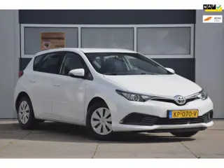 Toyota Auris 1.3 Comfort + TREKHAAK