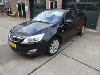 Opel Astra Sports Tourer 1.4 Edition