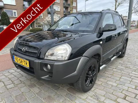 Hyundai Tucson 2.0i Dynamic World Cup edition airco/ecc nieuwe apk leder-int