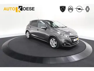 Peugeot 208 PureTech 82 Signature | Trekhaak | Parkeersensoren | Apple Carplay | Navigatie