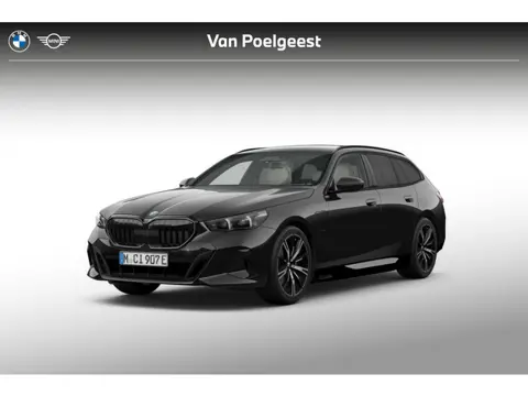 BMW 5 Serie Touring 530e M Sport Edition | M Sportpakket Pro | Innovation Pack | Travel Pack | Comfo