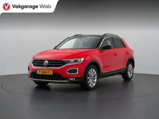 Volkswagen T-Roc 1.5 TSI Sport Business R-line | Carplay Apple | Trekhaak | Stoelverwarming | Cruise