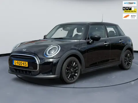 Mini Cooper 1.5 Bns Edition|Leer|Carplay|Led|Nap|