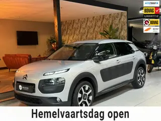 Citroen C4 Cactus 1.2 PureTech Shine NAP Garantie Nieuwe Riem Trekhaak Cruise Navi Led Clima Rijklaa