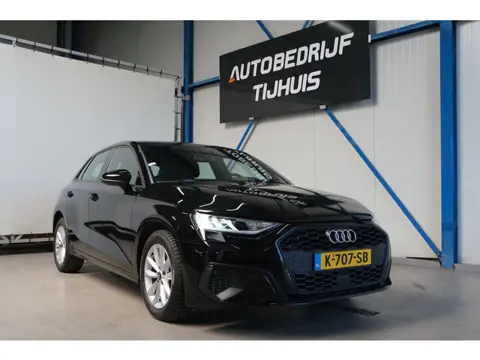 Audi A3 Sportback 35 TFSI Pro Line Automaat - N.A.P. Airco, Cruise, PDC, Carplay.