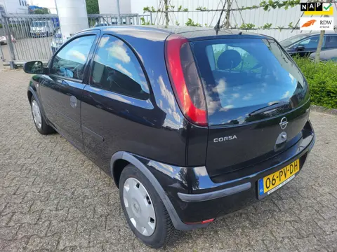 Opel Corsa APK NIEUW 2004 AIRCO 191 dkm 1.2-16V