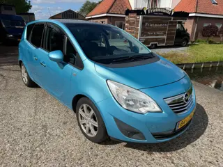 Opel Meriva 1.4 Turbo Cosmo NIEUW MODEL (lees tekst)