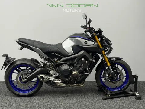 Yamaha MT-09 SP ABS | Custom Seat | Garantie | 1e Eigenaar! | 9DKM | MT 09 SP