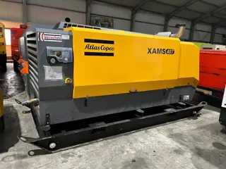 Atlas-Copco XAMS 407 24m3 Caterpillar (bj 2011)