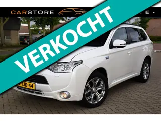 Mitsubishi Outlander 2.0 PHEV Instyle*Dak*Leder*Trekhaak*Clima*Boekjes enz*